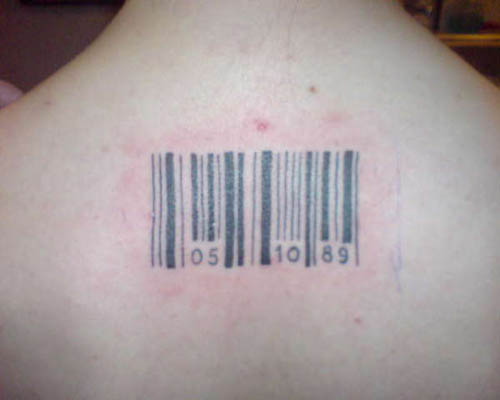 Man Pays With His Forearm Thanks to Scannable Payment App Barcode Tattoo