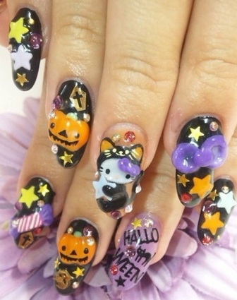 Kawaii Hello Kitty Halloween Nails
