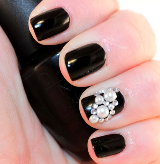 Black Nail Art Designs with Pearls