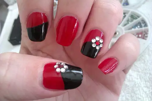 100 Simple And Beautiful Nail Art Designs 2023 Just For You!