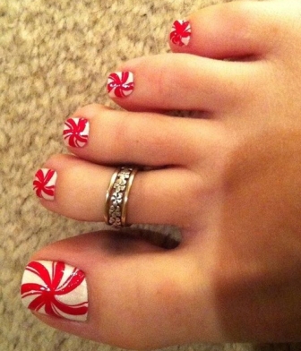Candy Cane Toe Nail Designs