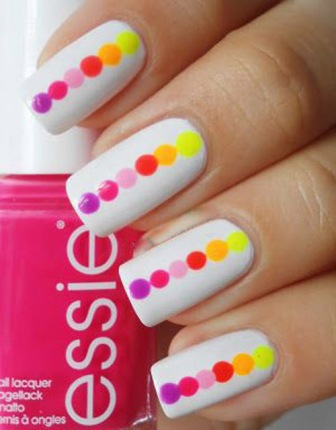 Easy Vertical Dots Nail Art for Beginners