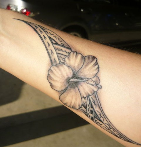 Samoan Floral Tattoo Designs On Arm