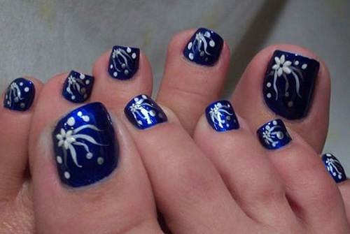 9 Simple and Easy Toe Nail Art Designs for Beginners