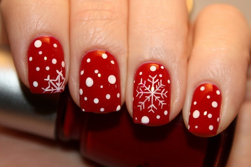 Red Snowflakes Nail Art