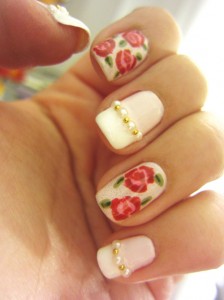 Stylish Rose Nail Art