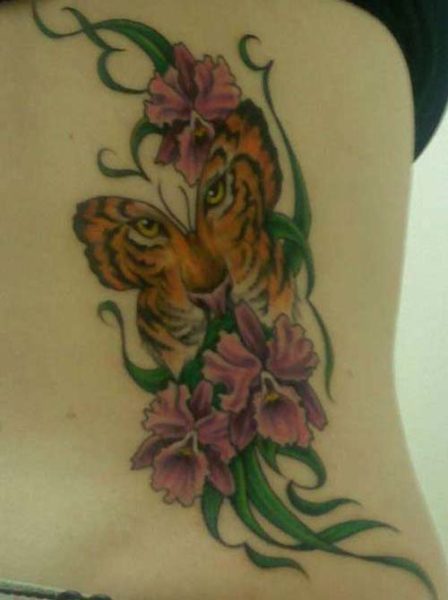 Latest Butterfly Tiger Tattoo Design for Girls