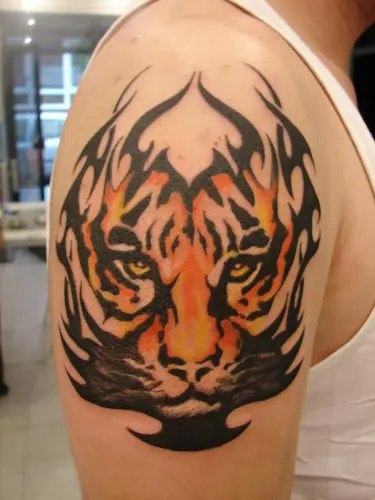 Striking shoulder tattoo for men  styles images and design ideas