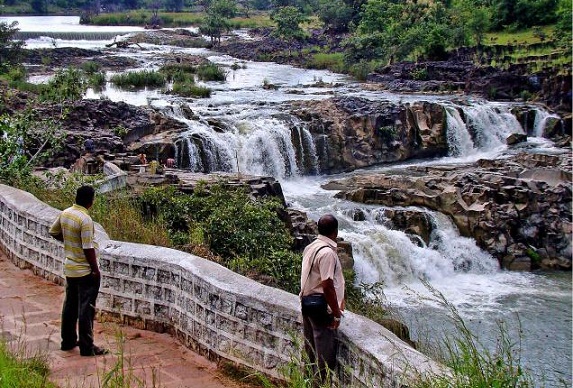 Pochera Waterfalls, andhra pradesh