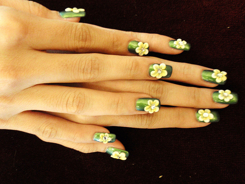Flower Green Nail Art