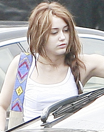 Miley Cyrus Without Makeup 6