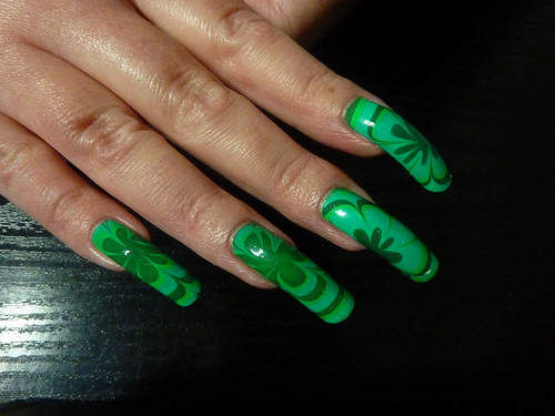 St Patrick Day inspired Water Marble Nail Art
