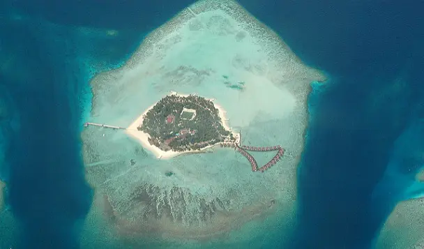 alimatha-island_maldives-tourist-places