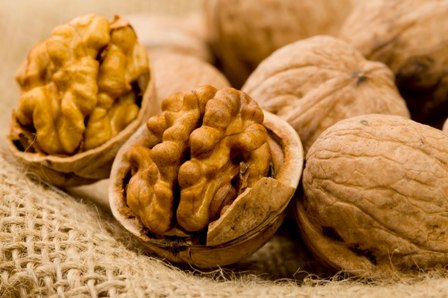Walnuts Benefits for Skin