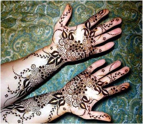 The Art of Henna in Muslim Cultures