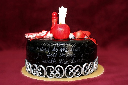 Twilight Birthday Cake
