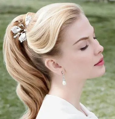 Fabulous 50s Hairstyles Youd Totally Wear Today