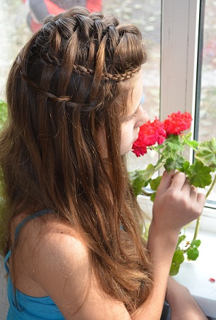 15+ Different French Braid Hairstyles That are Easy to Follow