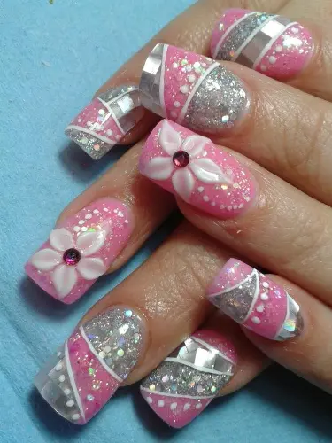 Accessorize Your Nails