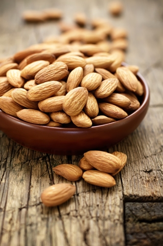 Almonds Food For Eyesight Improvement