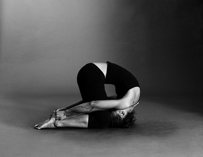 10 Hot Yoga Poses and its Benefits | Styles At lIfe