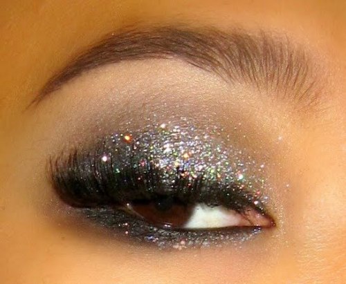 Silver Glitter Makeup