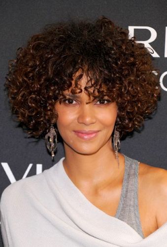 40 Different Hairstyles for Natural Curly Hair Women 2023