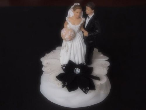 Wedding Anniversary Cake Design