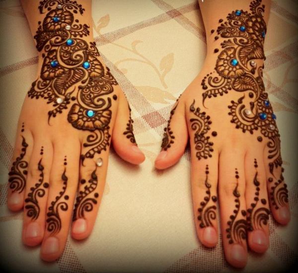  too what is the wedding ceremony all virtually if at that topographic point is no glamour too beauty just about 50 Best Bridal Mehndi Designs for this Wedding Season 2019