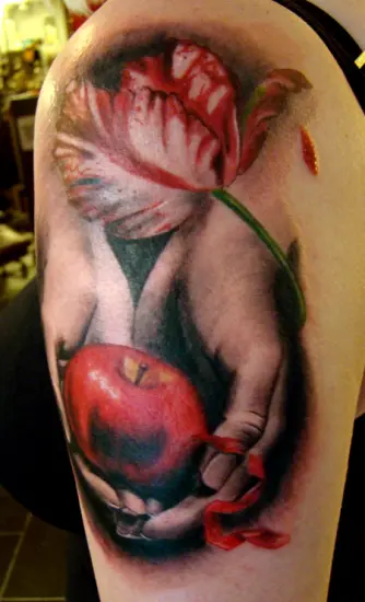 Simple apple tattoo  Apple tattoo Tattoos Feminine tattoos