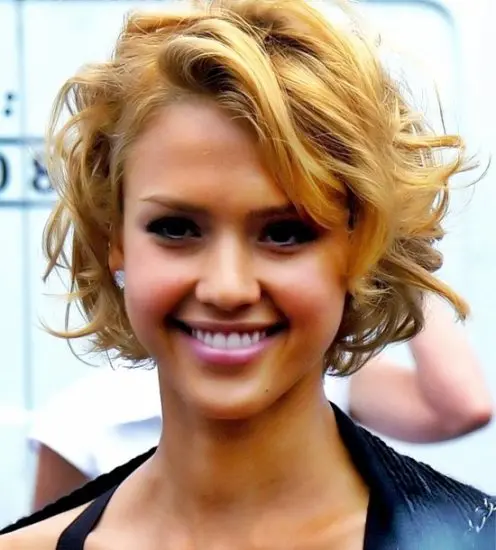 Jessica Alba Hairstyles Hair Cuts and Colors