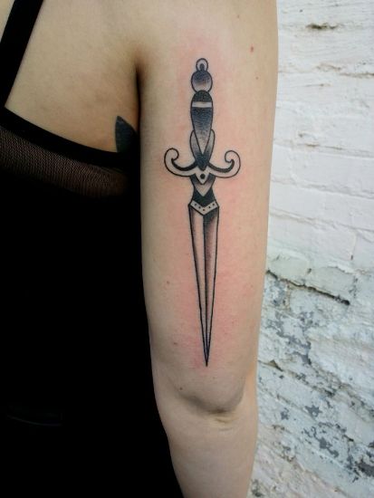91 Most Attractive Knife or Dagger Tattoos You can Try  Wild Tattoo Art