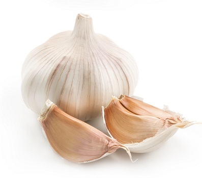 How Garlic Helps to Remove Pimples