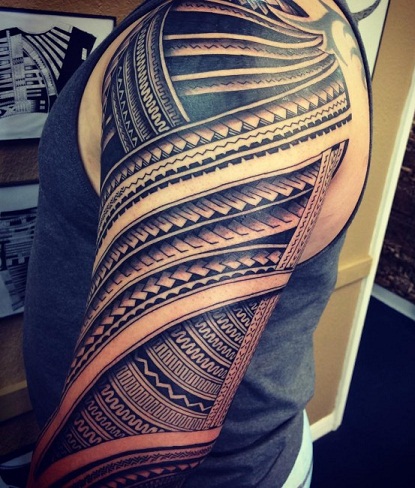 Polynesian Tattoo With Shell Design