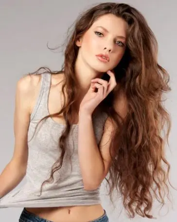 Long messy wavy hairstyle  Hairstyles  Hairphotocom  Hairstyles   Hairphotocom