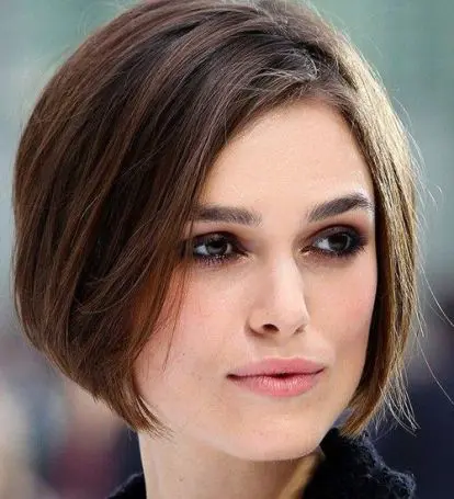 55 Stunning Hairstyles For Square Faces For Women  Fabbon