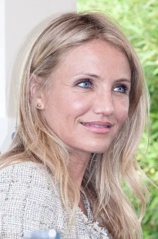 8 Pictures of Cameron Diaz without | Styles At Life