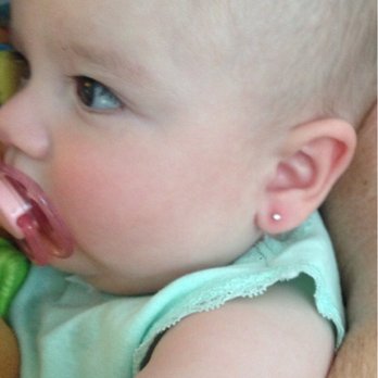 ear piercing for babies2