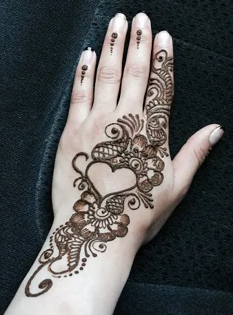 125 Simple And Easy Mehndi Designs For Beginners 21