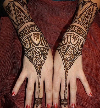 Mehndi Designs on Hand & Feet – WeddingDoers
