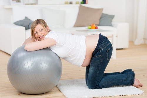 stretching exercises for pregnancy