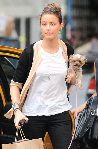 Amber Heard without makeup 6