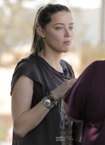 Amber Heard without makeup8