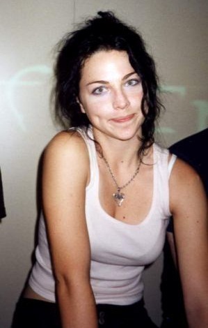Amy Lee without makeup6