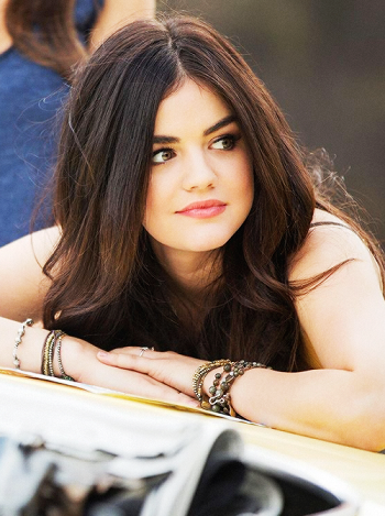 Lucy Hale without makeup 9