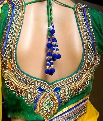 Blouse back neck designs for pattu sarees4