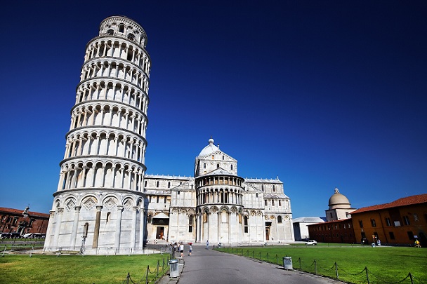 leaning-tower-of-pisa_italy-tourist-places