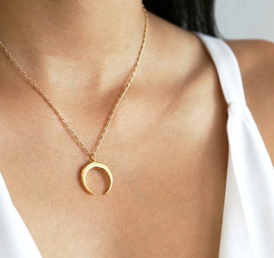 Half Moon Choker Necklace Gold