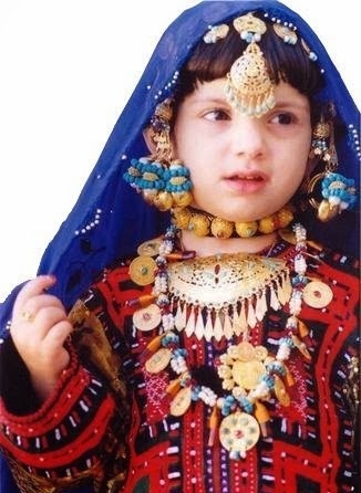 Girl in Oman Wearing Traditional Tikka
