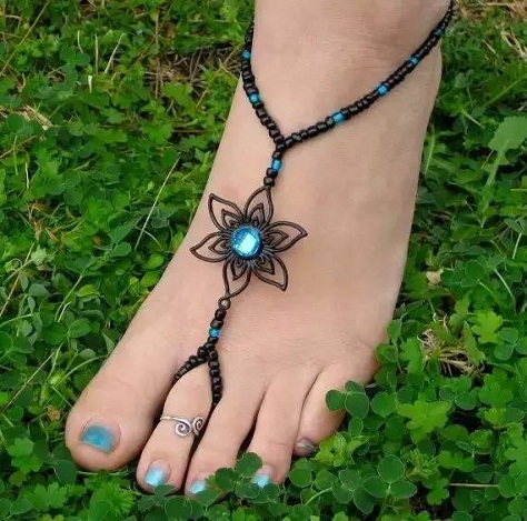 paper-quilling-jewellery-designs-paper-quilling-anklets-for-women